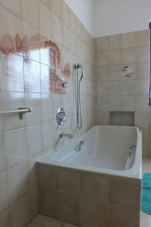 Acero Rosso Apartman Bellagio Szoba fotó